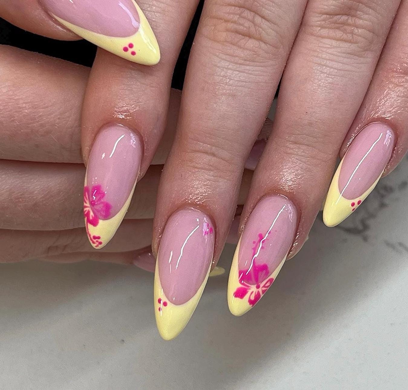 Butter Yellow French Press On Nails: Pink Flowers, Elegant Almond Tips