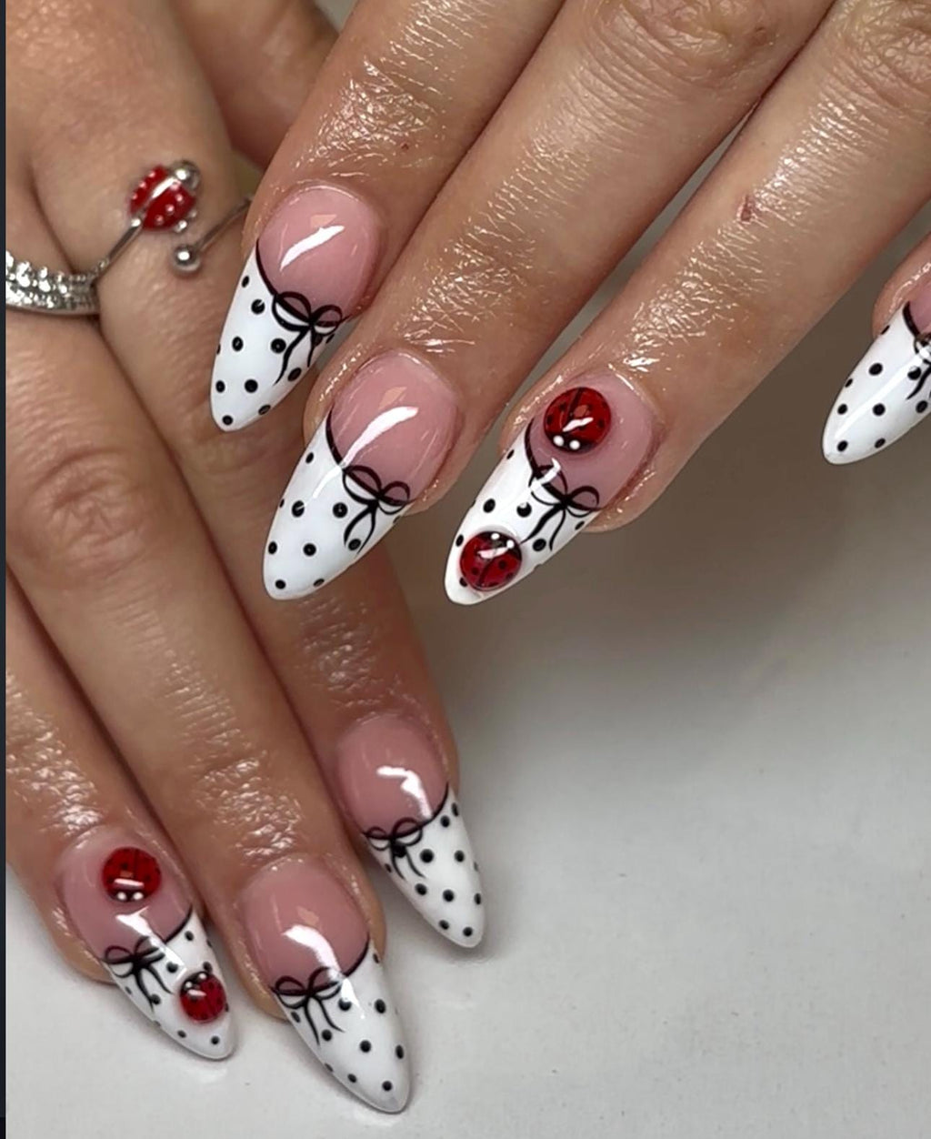 Ladybug Press On Nails: White Almond Kawaii Nails with Bows