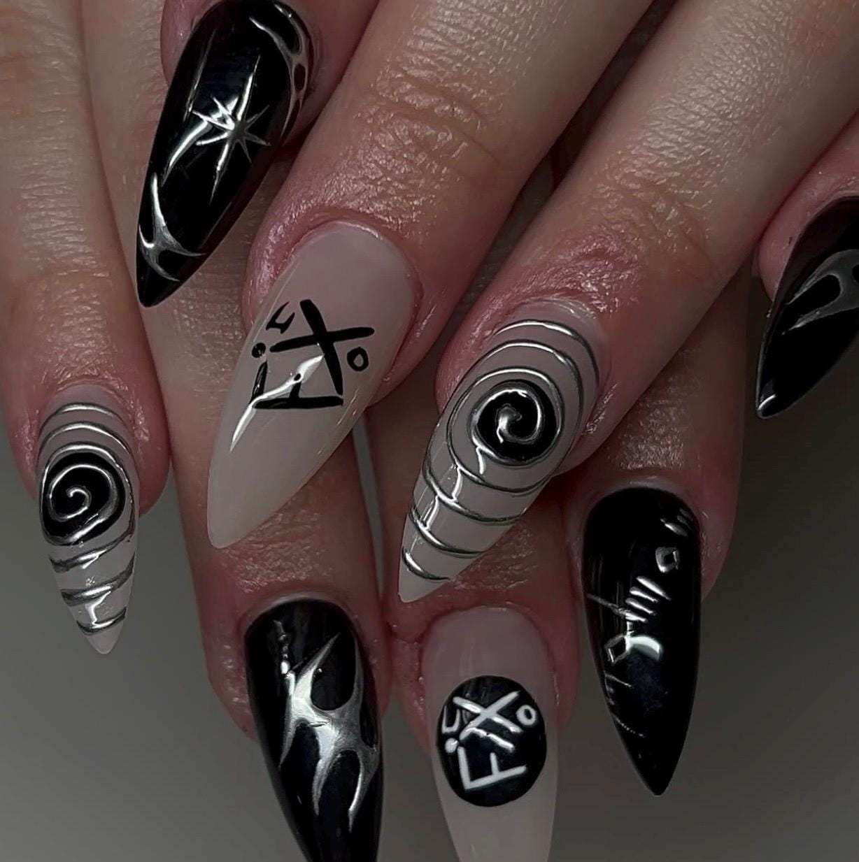 Black Silver Abstract 3D Press On Nails: Edgy Gothic Stiletto Nail Art