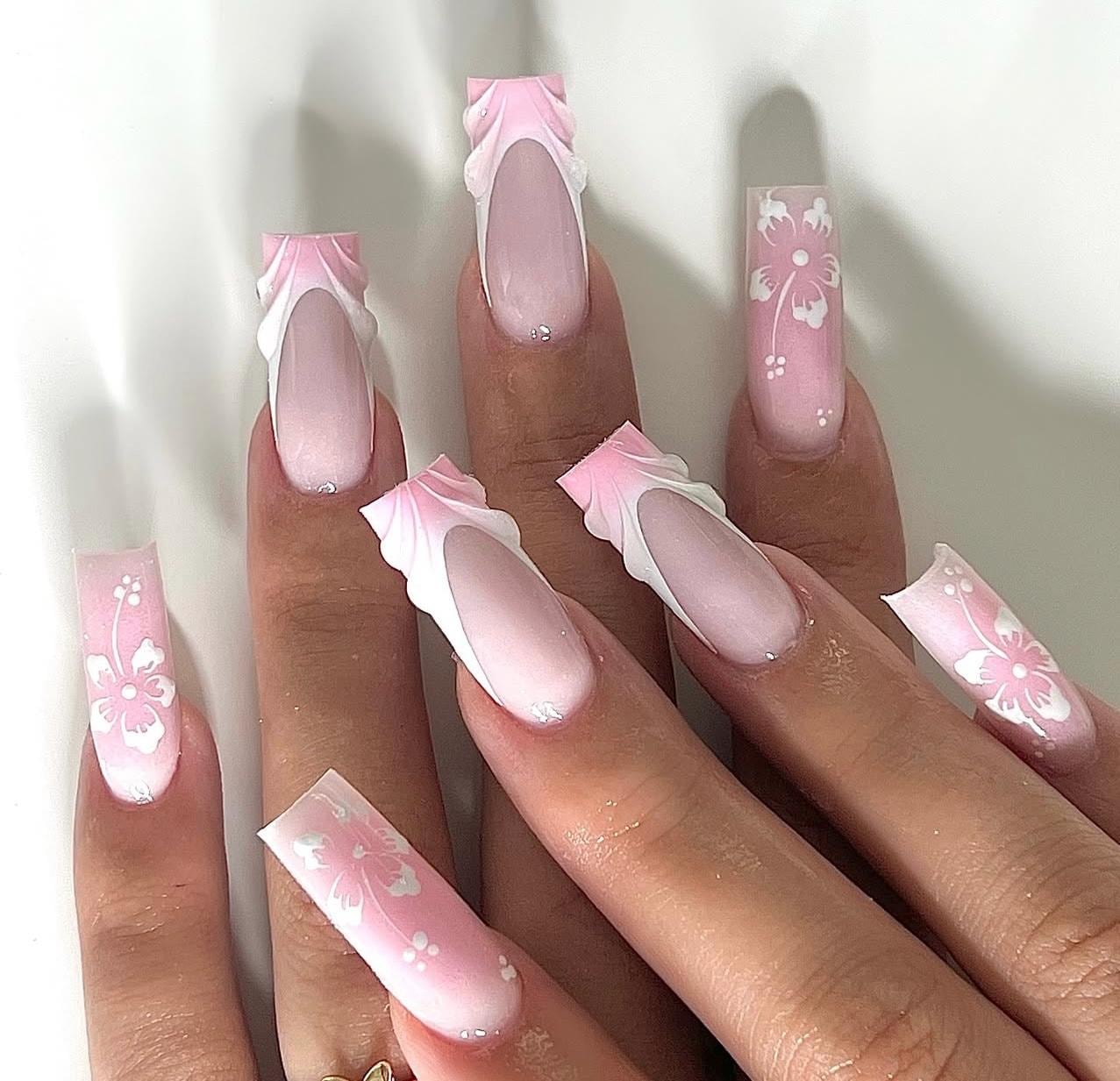 3D Floral Press On Nails: Elegant White Square Gel Nail Set