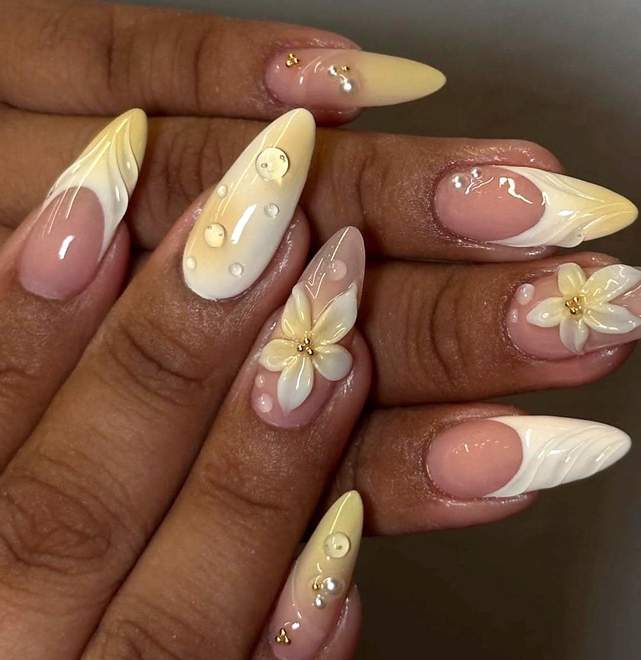 Ombre Press On Nails: Cream & Yellow, 3D Floral, Long Almond