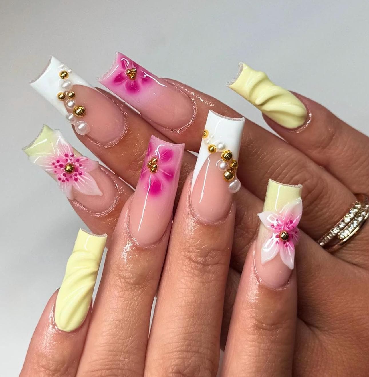 3D Floral Press On Nails: Butter Yellow French Tip, Elegant Summer Style